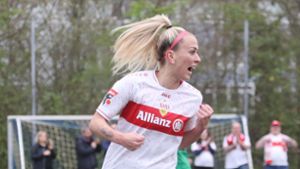 Geballte Freude: Mandy Islacker trifft beim 4:1-Sieg der VfB-Frauen. Foto: Baumann