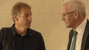 Zwei Schwaben unter sich: Jürgen Klinsmann (links) trifft sich in Kalifornien mit Winfried Kretschmann. Foto: Jana Höffner / Staatsministerium Baden-Württemberg