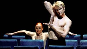 Marijn Rademaker (rechts) und Magdalena Dzieglielewska im Jahr 2013 bei Proben zu Marco Goeckes Ballett „On Velvet“ Foto: dpa