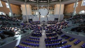 Die hinteren Reihen im Bundestag sind häufig relativ  leer. Foto: dpa