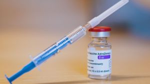 Der Impfstoff von Astrazeneca sorgt für Schlagzeilen. Womöglich ganz zu unrecht. Foto: dpa/Expa