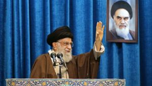Irans Revolutionsführer Ali Khamenei gibt sich gelassen, was die US-Wahl angeht. (Archivbild) Foto: AFP/HO