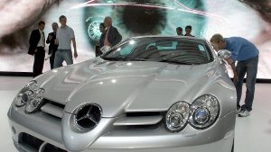 Das teuerste zur Versteigerung angebotene Auto war ein Mercedes SLR McLaren (Symbolfoto). Foto: dpa