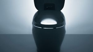 Der US-Badausstatter Toto hat auf der CES 2021 eine Toilette vorgestellt, die den Stuhlgang scannt und die Haut beim Kontakt mit der Klobrille überprüft. Foto: TOTO/Hand-out