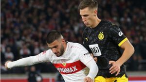 Hoffen auf eine EM-Teilnahme: Deniz Undav (li.) vom VfB Stuttgart und Nico Schlotterbeck von Borussia Dortmund. Foto: Baumann/Julia Rahn