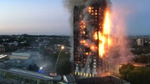 Ein Großbrand hält London in Atem. Foto:  