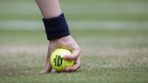 Amazon hat sich  die Medien-Rechte für Wimbledon gesichert und zeigt das Grand-Slam-Turnier in London auf seinem kostenpflichtigen Online-Portal (Symbolbild). Foto: IMAGO/Juergen Hasenkopf