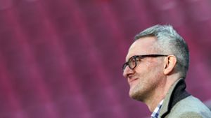 Alexander Wehrle nimmt eine neue Perspektive ein. Der 46-jährige Finanzfachmann wechselt vom 1. FC Köln zurück zum VfB Stuttgart. Foto: dpa/Rolf Vennenbernd