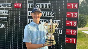 Erster Pokal des Jahres: Helen Briem vom Golf-Club Stuttgart Solitude siegte beim Turnier in Portugal überlegen. Foto: privat