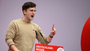 Juso-Chef Philipp Türmer spricht auf dem SPD-Parteitag in Berlin. Foto: dpa/Bernd von Jutrczenka