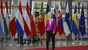 EU-Kommissionspräsidentin Ursula von der Leyen Foto: imago//Nicolas Economou