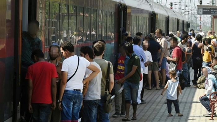 Ungarische Behörden stoppen Züge nach Deutschland