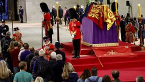 Der Sarg war seit Mittwoch in der Westminster Hall aufgebahrt. Foto: dpa/Sarah Meyssonnier