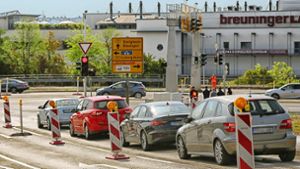 Rund um das Breuningerland in Ludwigsburg  sind derzeit viele Fahrspuren gesperrt. Das sorgt oftmals  für Chaos. Foto: avanti