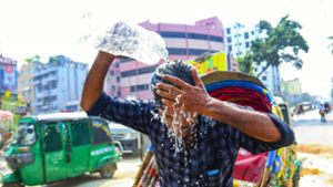 Wie hier in Bangladesch herrscht in vielen Ländern Südostasiens derzeit eine abnorme Hitzewelle. Foto: Imago/aal.Photo