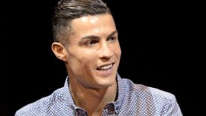 Macht stets einen top-gepflegten Eindruck dank hervorragender Kenntnisse im Frisieren: Superstürmer Cristiano Ronaldo Foto: AP/Paul White