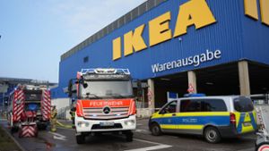 Bei Ikea in Sindelfingen gab es am Donnerstagmorgen einen Feuerwehreinsatz. Foto: SDMG/    Dettenmeyer