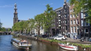 2022  hatten etwa 18 Millionen Besucher mindestens eine Nacht in Amsterdam  übernachtet. Foto: IMAGO/Jochen Tack/IMAGO/Jochen Tack