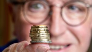 Wer im Alter genug Geld hat, dem dürfte die Diskussion um ein höheres Rentenalter ziemlich egal sein. Foto: Imago/Wolfgang Maria Weber