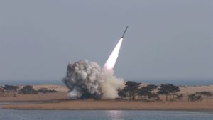 Immer wieder startet Nordkorea Raketenversuche  – mit mäßigem Erfolg. Foto: dpa