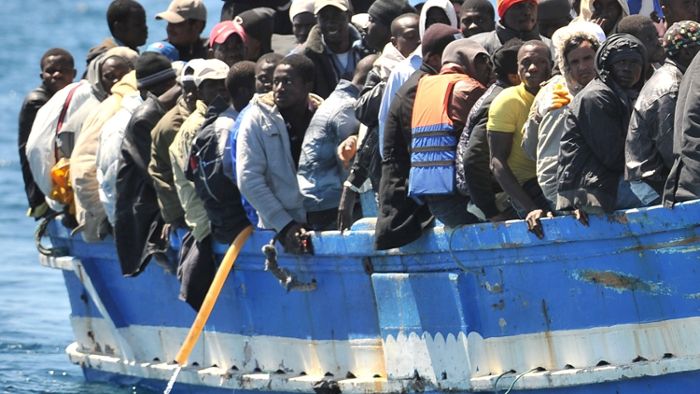 Zahl der Toten bei Untergang von Flüchtlingsboot steigt