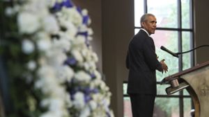 Der ehemalige US-Präsident Barack Obama nutzte seine Trauerrede auch für Kritik. Foto: AP/Alyssa Pointer