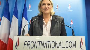 Die Front National (Foto: FN-Chefin Marine Le Pen) wurde von einem Solidaritätsmarsch für die Opfer des Anschlags auf das Satiremagazin Charlie Hebdo ausgeschlossen. Foto: dpa