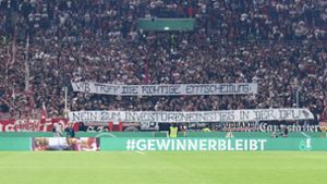 Klarer Standpunkt: Fans des VfB Stuttgart beim Spiel gegen Eintracht Frankfurt am 3. Mai Foto: imago