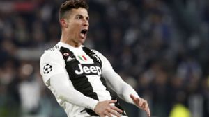 Cristiano Ronaldo von Juventus Turin mit einer obszönen Geste nach dem 3:0-Erfolg gegen Atlético Madrid. Foto: AP