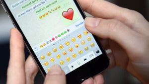 Sowohl iPhone- als auch Android-Nutzer klagen über Probleme mit dem Messengerdienst. Foto: dpa