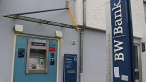 Geldautomat in Baden-Württemberg – es werden immer weniger. Foto: Caroline Holowiecki