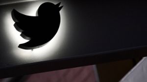 Twitter will sich nicht an die Regeln der EU gegen Fake News halten. Aus diesem Grund verlässt der Kurznachrichtendienst einen Verhaltenskodex gegen Desinformation. Foto: dpa/Mary Altaffer
