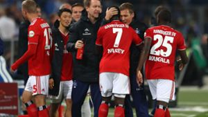 Erfolgreiches Debüt für Ex-VfB-Trainer Hannes Wolf