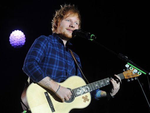 Ed Sheeran auf der Bühne. Foto: yakub88/Shutterstock.com