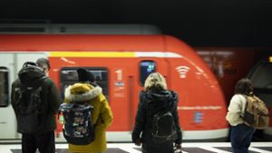 Immer weniger Bahnreisende zeigen Verständnis für die Streiks der GDL. Foto: Lichtgut/Leif Piechowski