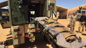 Dringend benötigt: ein geschütztes Fahrzeug der Bundeswehr im UN-Feldlager Gao für den Transport von Verwundeten. Foto: StN/Christoph Reisinger