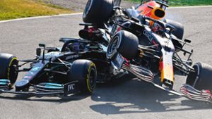 Beim Großen Preis von Italien kamen sich Lewis Hamilton (unten) und Max Verstappen heftig ins Gehege. Foto: imago/PanoramiC