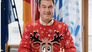 Markus Söder will getragene Weihnachtspullis an seine Folloer verlosen. Foto: dpa