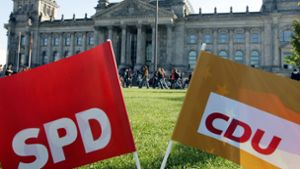 Die SPD gewinnt laut Forsa-Unfrage im Vergleich zur Vorwoche zwei Prozentpunkte hinzu, die Unionsparteien büßen einen Punkt ein. Foto: picture-alliance/ dpa/Gero Breloer