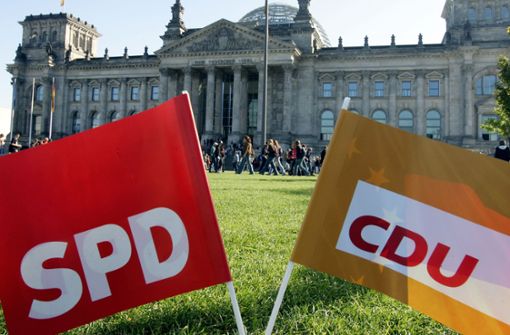 Die SPD gewinnt laut Forsa-Unfrage im Vergleich zur Vorwoche zwei Prozentpunkte hinzu, die Unionsparteien büßen einen Punkt ein. Foto: picture-alliance/ dpa/Gero Breloer