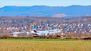 Der Probebetrieb auf der neuen Flugroute in Richtung Süden endete am 22. Februar. Nun werden die Messergebnisse ausgewertet. Foto: Horst Rudel