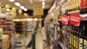 Beschäftigte im Einzelhandel können sich über 10 Prozent mehr Gehalt im Vergleich zu den derzeit noch geltenden Tariftabellen freuen. Foto: Danny Gohlke/dpa-Zentralbild/dpa