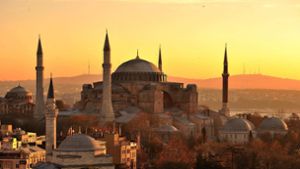 Die Hagia Sophia war fast 90 Jahre lang ein Museum, bis sie 2020 wieder zur Moschee umgewandelt wurde. Foto: dpa/Marius Becker