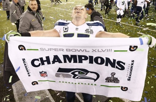 Es ist ein ur-amerikanisches Spektakel: Der Super Bowl. Diesmal nahmen ihn die Seattle Seahawks nach Hause. Foto: dpa