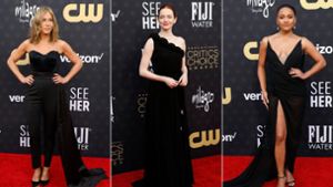 Schwarz war die Farbe der Critics Choice Awards: Jennifer Aniston, Emma Stone und Ariana DeBose (von links) griffen alle zu der Nichtfarbe. Foto: AFP/Getty/Frazer Harrison/Michael Tran