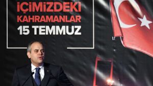 Der türkische Sportminister Akif Cagatay Kilic appellierte an die deutschen Medien Foto: dpa