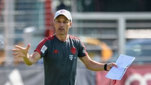 Niko Kovac ist der neue Trainer beim FC Bayern München. Ob er schon bald auf Benjamin Pavard vom VfB Stuttgart zrückgreifen kann? Foto: dpa