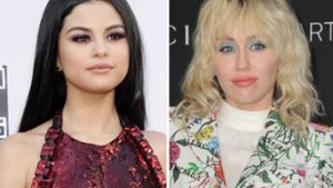 Selena Gomez (l.) und Miley Cyrus bringen am 25. August einen neuen Song heraus - das sorgte bei ihren Fans für Verwunderung. Foto: [M] Tinseltown/Shutterstock.com