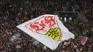Der Andrang ist riesig: Längst nicht alle Interessenten kommen im Saisonfinale beim VfB ins Stadion. Foto: Pressefoto Baumann/Hansjürgen Britsch