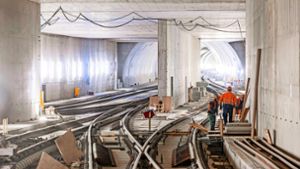 Stuttgart-21-Kritiker haben Zweifel an der Sicherheit in den langen Bahntunneln des Projekts. Sie glauben nicht an eine Inbetriebnahme. Foto: Imago/Arnulf / Hettrich